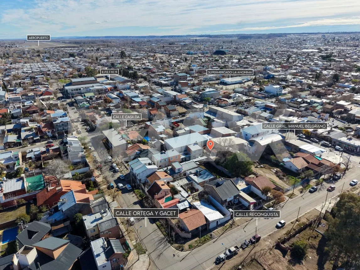 Casa en venta en Neuquén, foto 2
