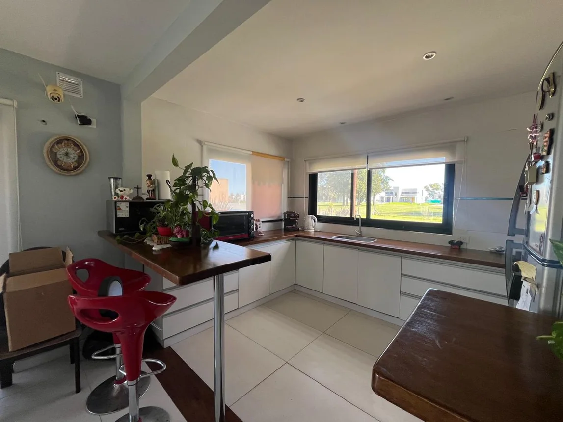 Casa en venta en La Plata, foto 5