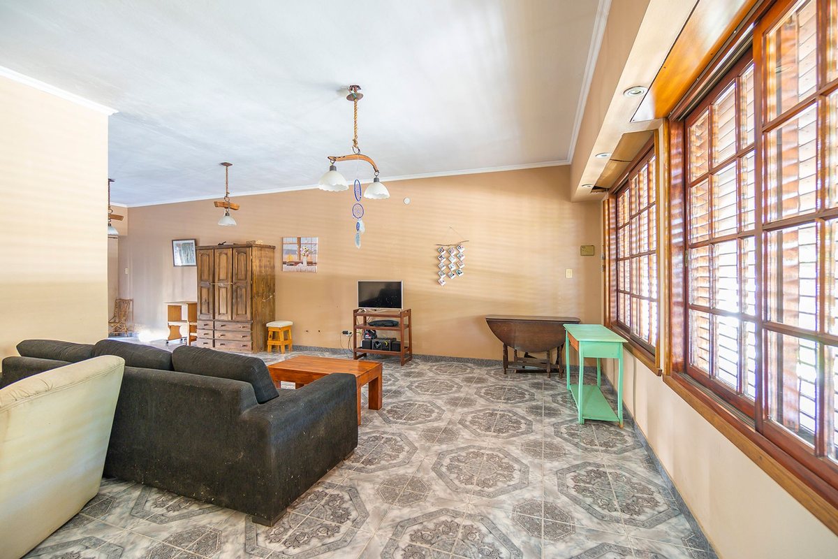 Foto 7 — VENTA CASA DE 4 AMBIENTES EN LONGCHAMPS