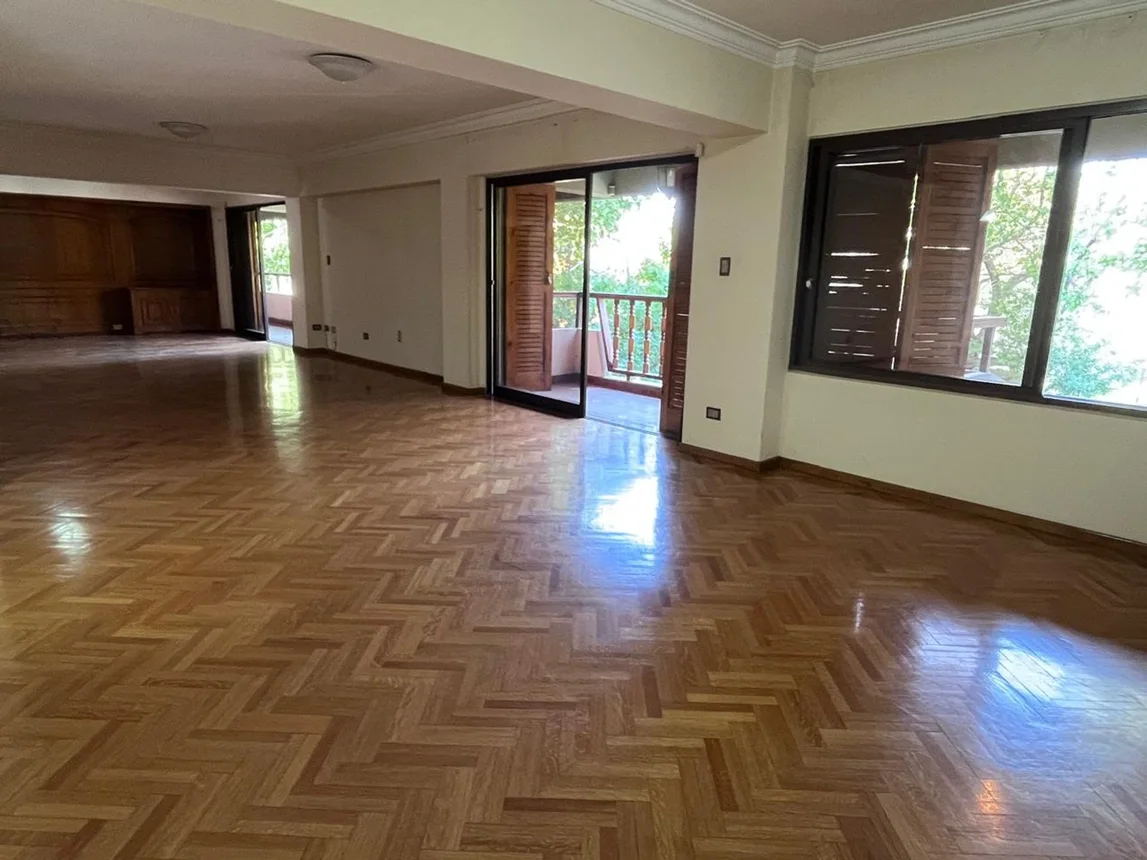 Departamento de 8 ambientes en venta en Mendoza, Olascoaga 1000, foto 2