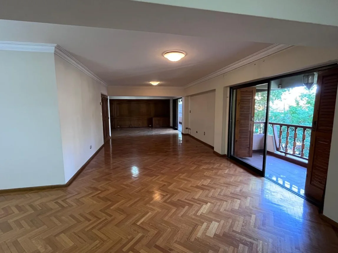 Departamento de 8 ambientes en venta en Mendoza, Olascoaga 1000
