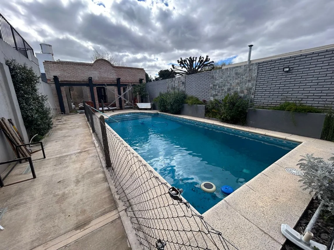 Casa de 4 ambientes en venta en Villa Ballester, Boulevard Ballester 6800