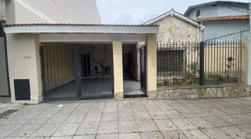 VENTA CASA 3 AMBIENTES C/JARDIN FLORIDA OESTE