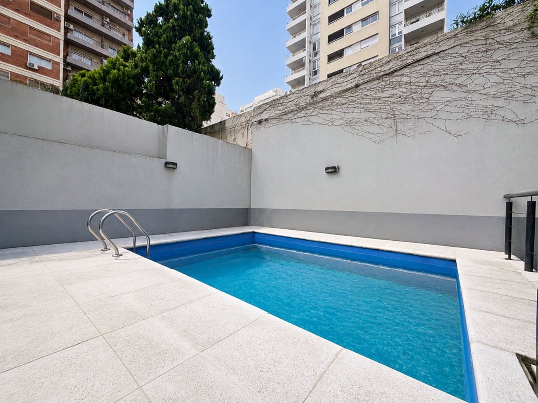Luminoso Depto 2 Amb/45 M2/Pileta/Balcon/Apto Prof