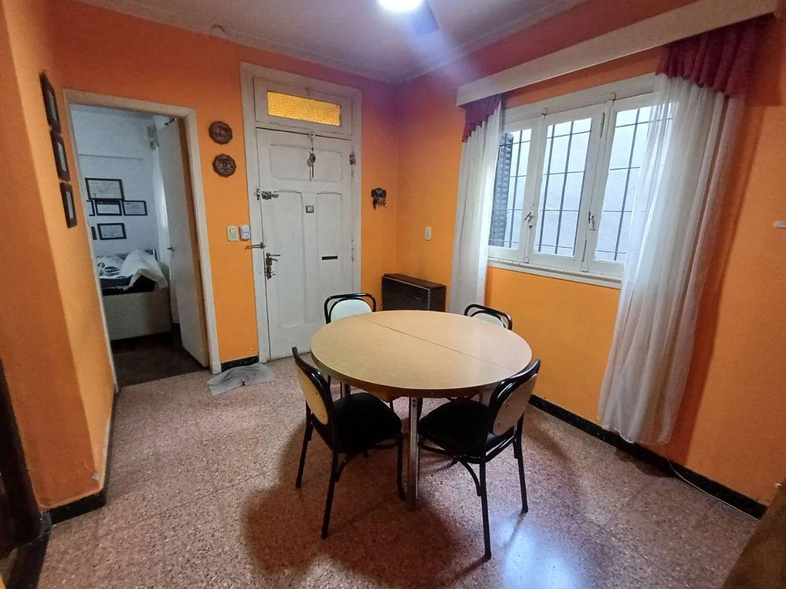PH de 3 ambientes en venta en Monte Castro, Las Colonias 2200, foto 3