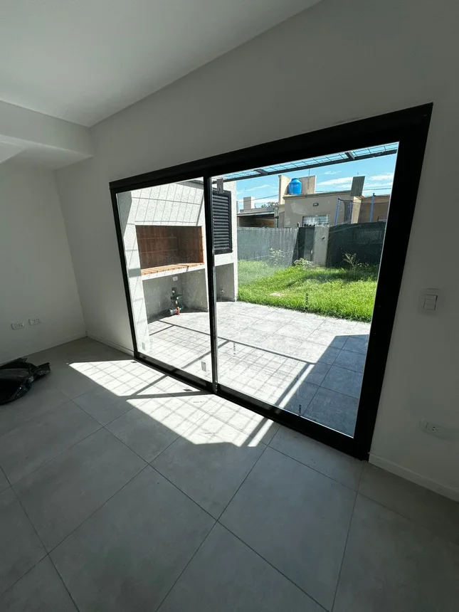 Venta duplex 3 dormitorios tierra nueva fisherton, foto 1