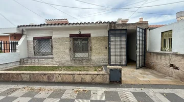 VENTA CASA 3 dorm B° ALTA CORDOBA