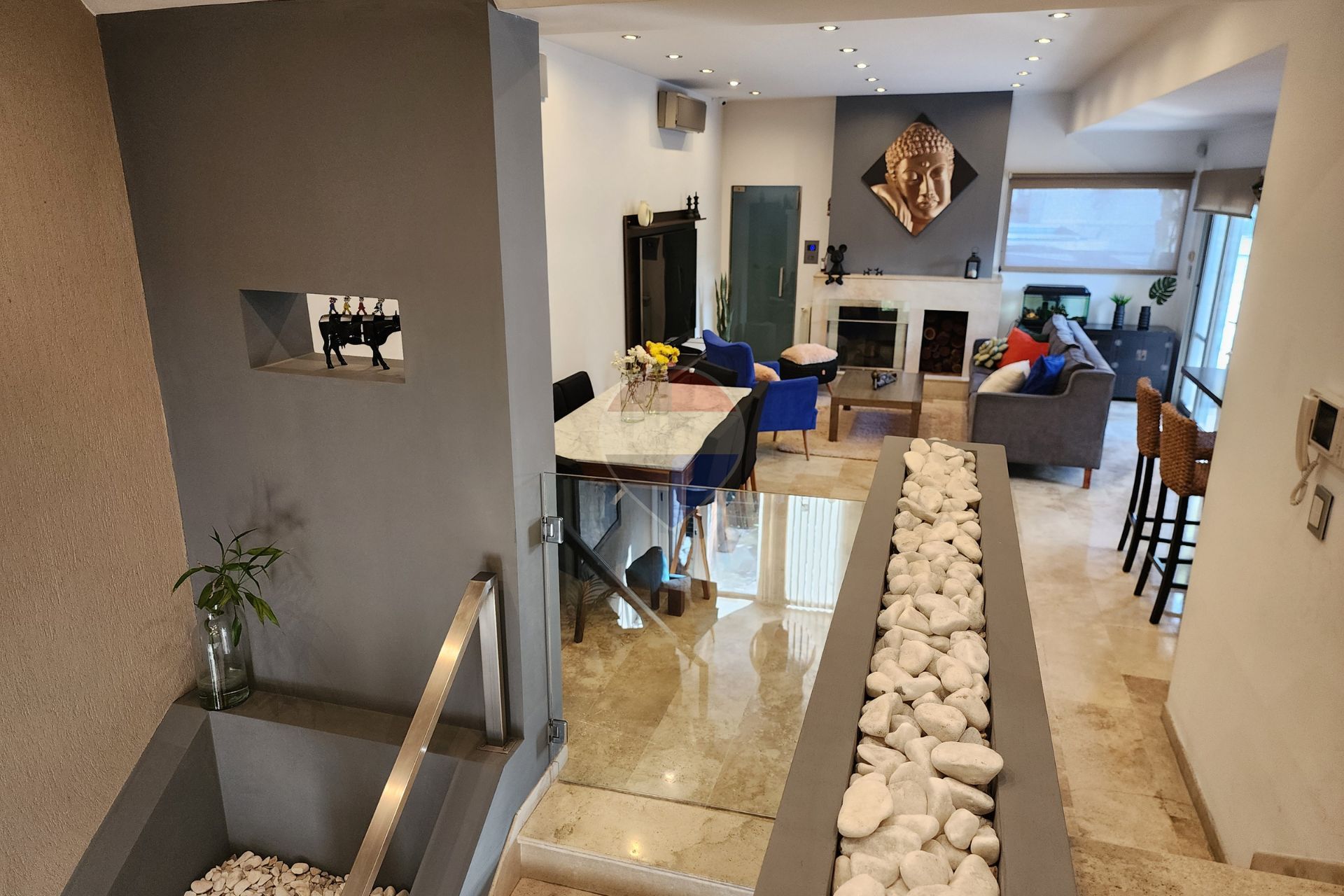Foto 13 — VENTA CASA 5 AMB C/PILETA EN QUILMES