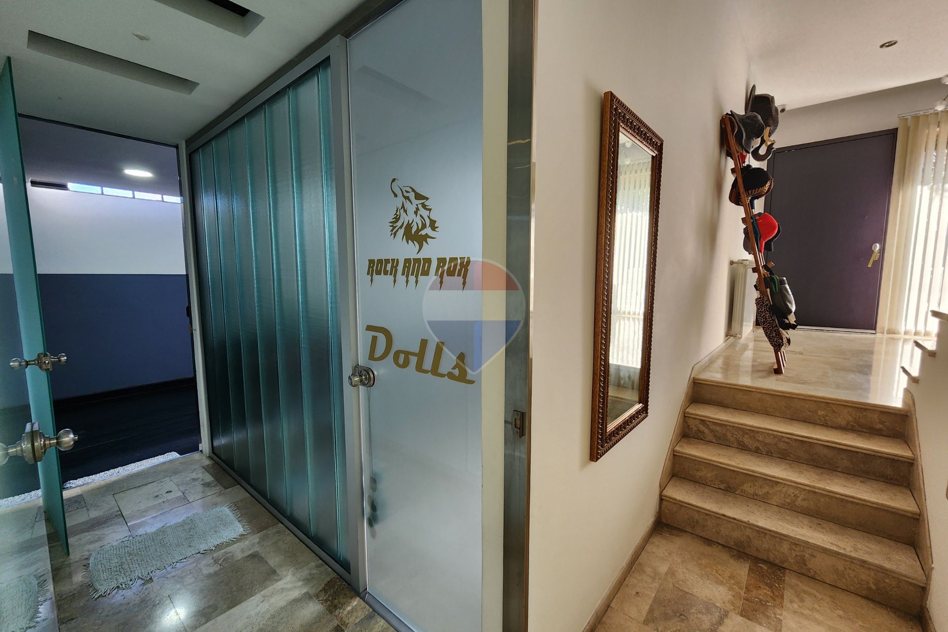 Foto 21 — VENTA CASA 5 AMB C/PILETA EN QUILMES