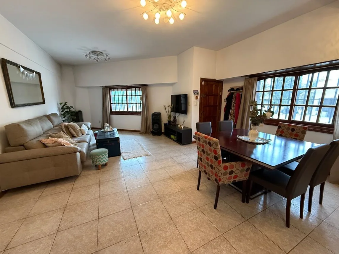 Casa dúplex de 4 ambientes en venta en Villa Lugano, Avenida Lisandro de la Torre 4500, foto 3