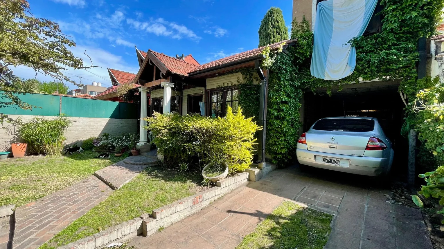 Casa de 5 ambientes en venta en Monte Grande, Teniente Manuel F. Origone 900, foto 3