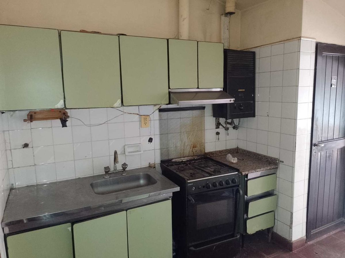 CASA VENTA MAS LOCAL SANTA ANA I 4 DORMITORIOS - foto 4