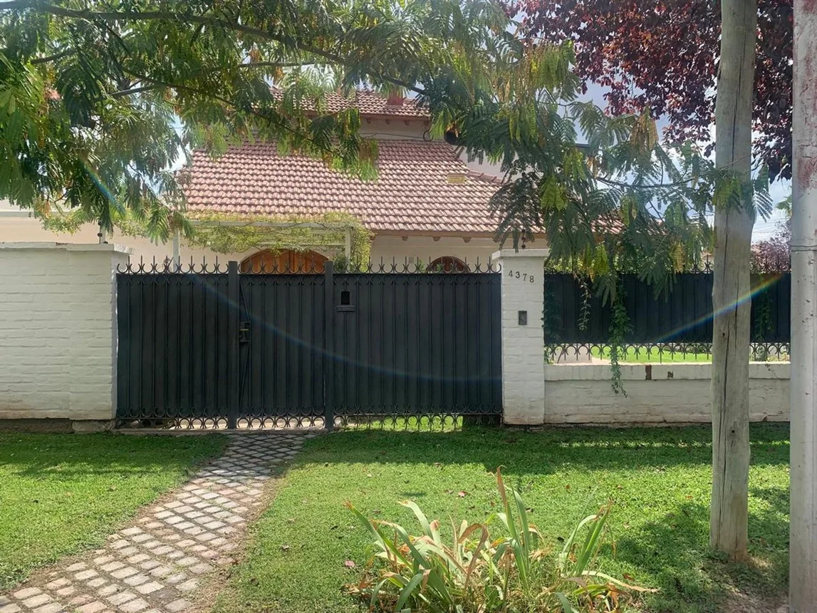 Casa en venta en Luján de Cuyo