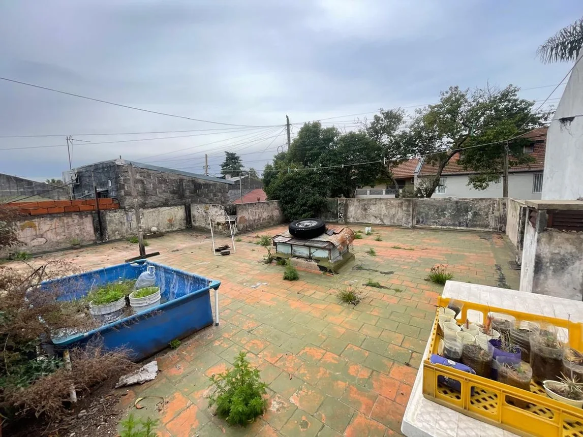 PH de 3 ambientes en venta en La Tablada, Catriel 5800, foto 2