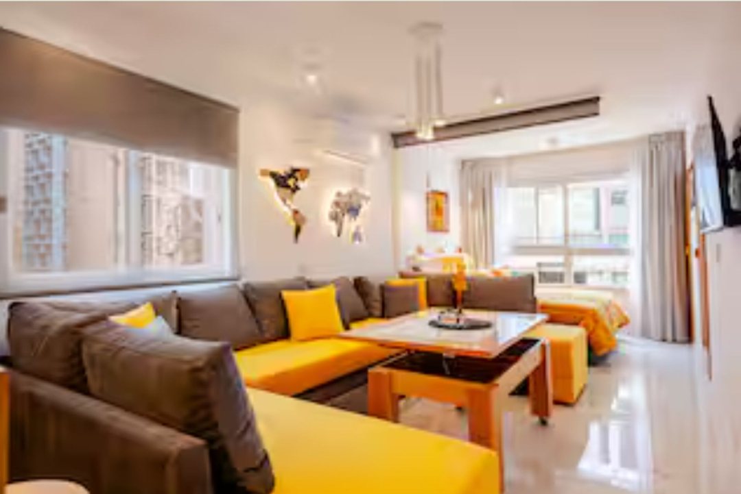 VENTA EN BLOCK 3 MONOAMBIENTES-BACK OFFICE COCHERA