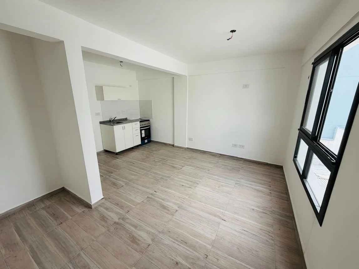 Departamento en alquiler en Lomas de Zamora, Simón Bolívar 300, foto 2