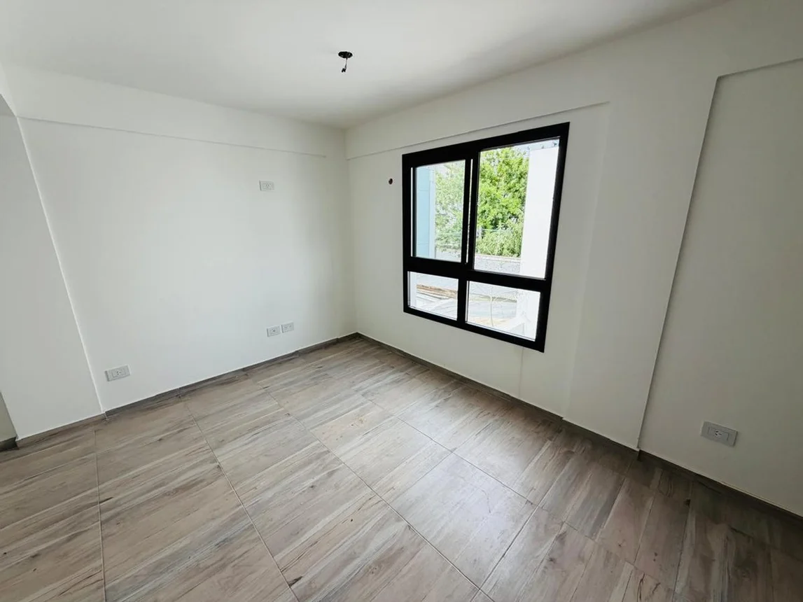 Departamento en alquiler en Lomas de Zamora, Simón Bolívar 300, foto 3
