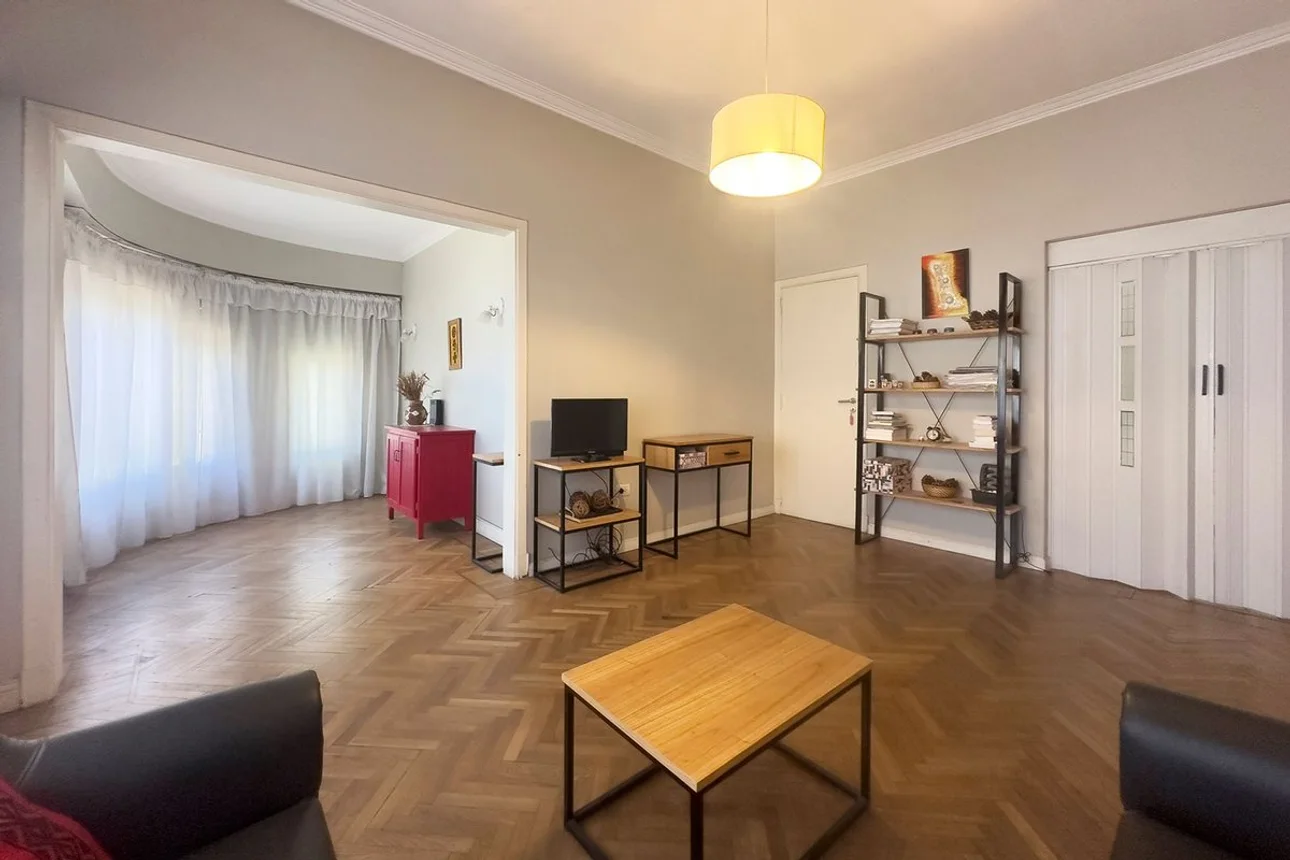 Casa de 4 ambientes en venta en Banfield, Pueyrredon 1700, foto 3
