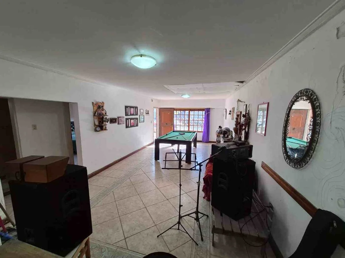 Casa de 3 ambientes en venta en Banfield, Luis Vernet 200, foto 2