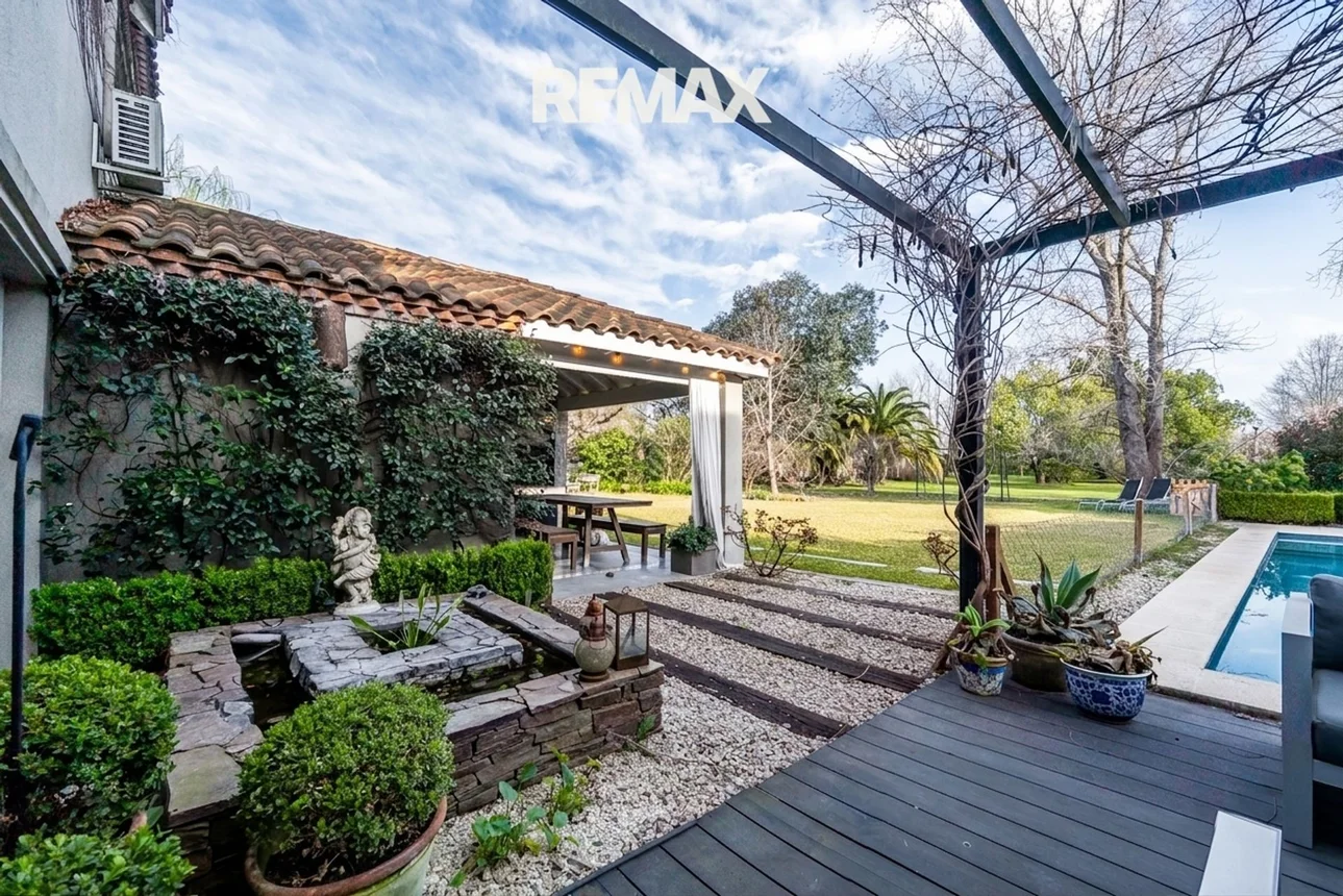 Casa en venta en Pilar, foto 3