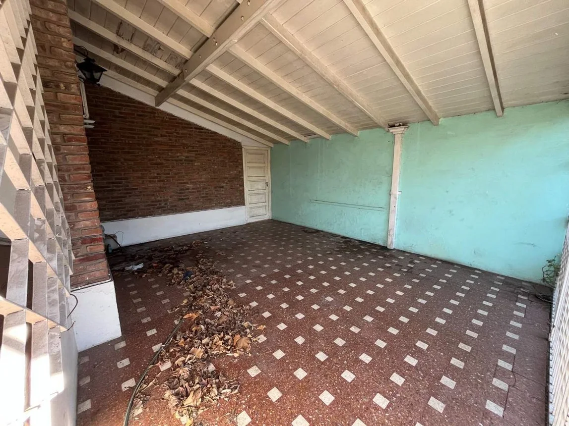 Casa en venta en Quilmes, foto 3