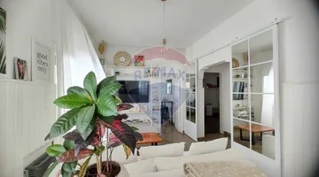 VENTA - CASA 5 AMB + LOCAL / COCHERA - CAMPANA