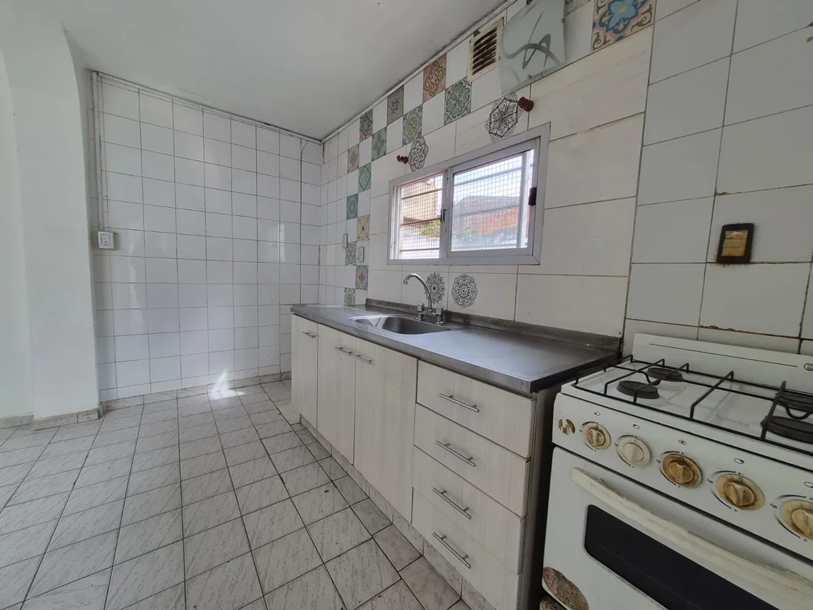 Casa de 3 ambientes en venta en Castelar, Doctor José María Gutiérrez 500, foto 5