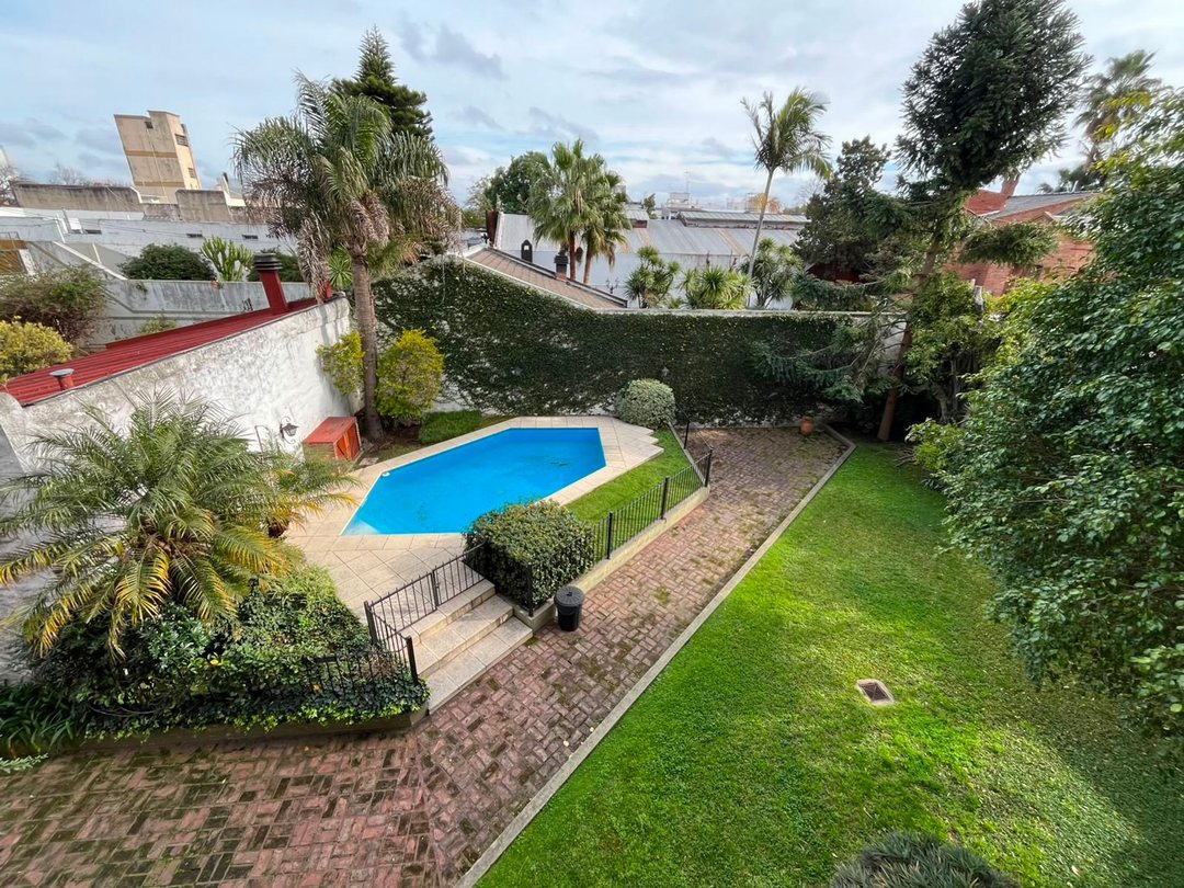 Depto 2 amb venta Devoto pileta y parilla