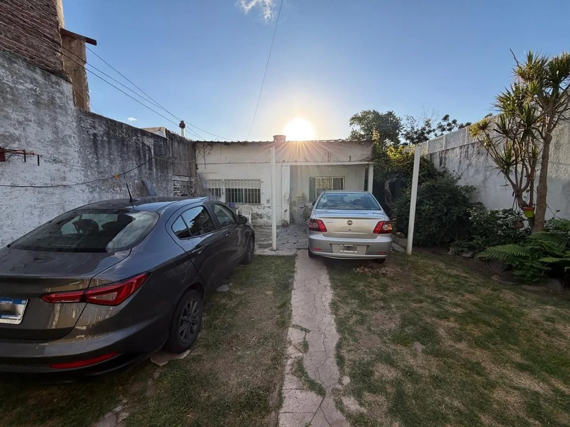 Casa en venta en Lomas de Zamora, foto 2