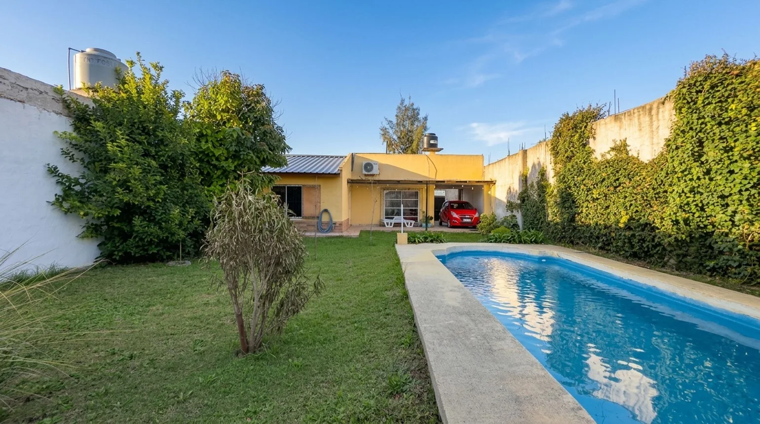 Casa de 2 ambientes en venta en Tristán Suárez, Benigno Call 1200