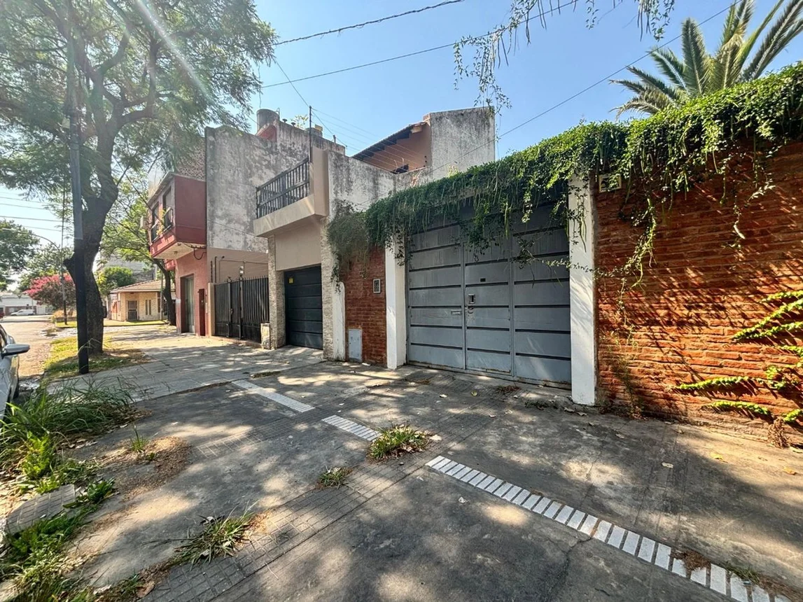 Casa en venta en Lanús Oeste