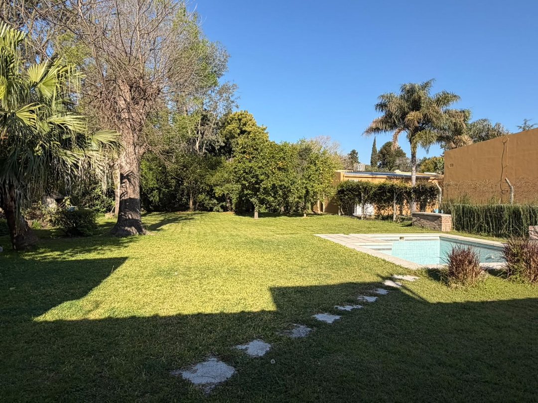 VENTA CASA QUINTA EN SAUCE VIEJO
