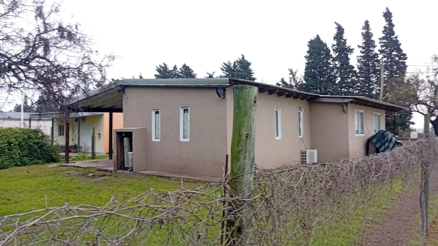 Casa de 6 ambientes en venta en Paraná, Boulevard los Lapachos 1600, foto 2