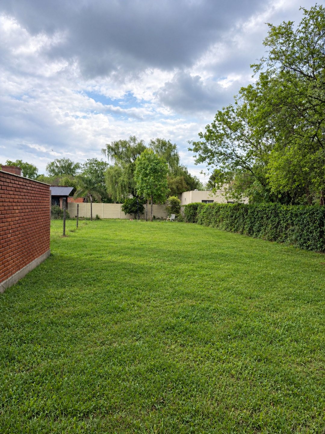 VENTA DE TERRENO 300M2-FUNES