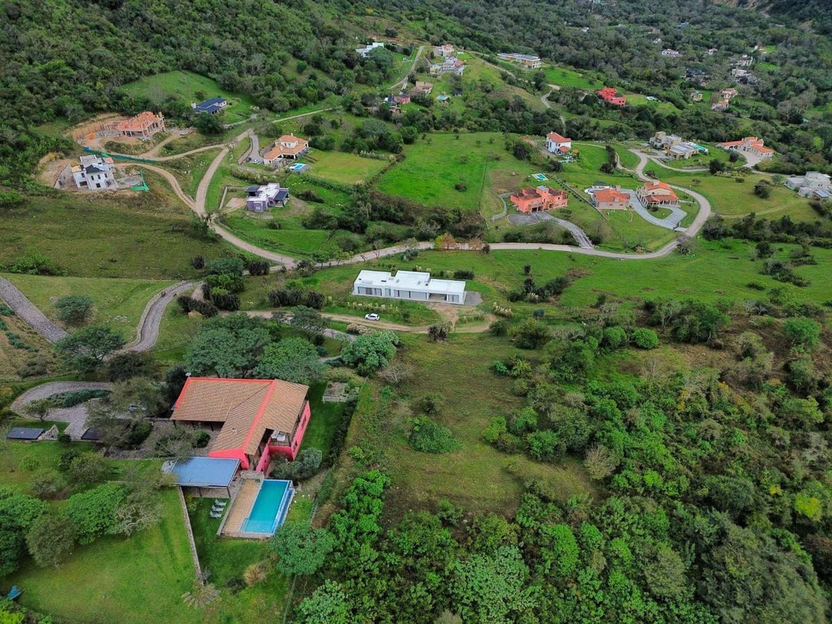 TERRENO EN VENTA EN LA HOYADA CASTELLANO 3640 M2 - foto 4