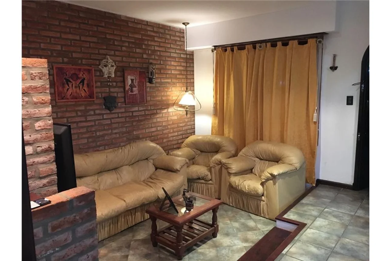 Casa de 4 ambientes en venta en San Antonio de Padua, Araoz 100, foto 4