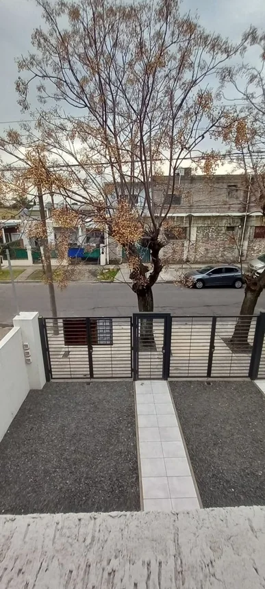 Dúplex en venta en Castelar, foto 3