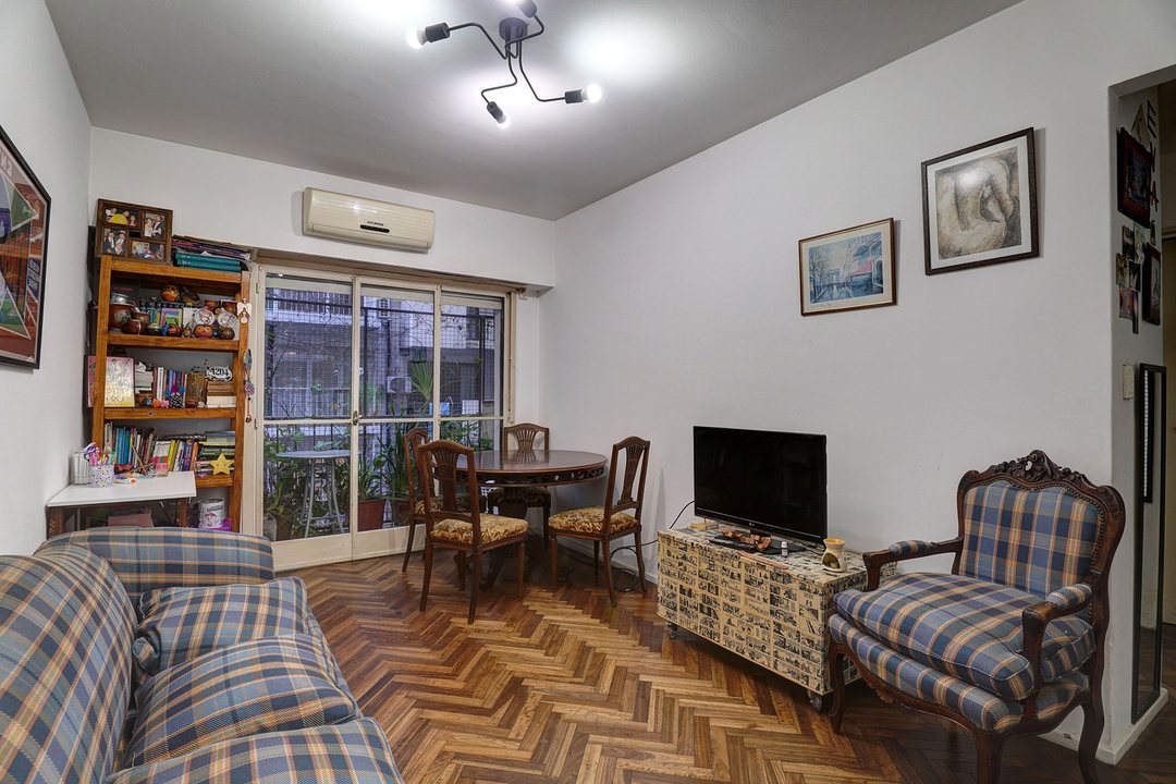 Venta Dpto. 3 Ambientes con Balcón - Las Cañitas