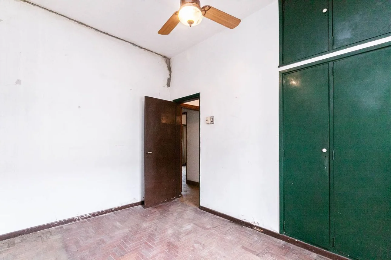 Casa en venta en Banfield, foto 3