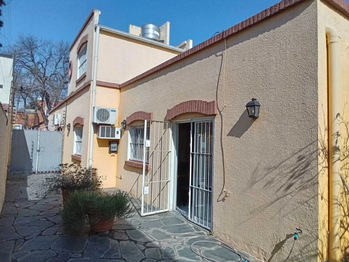 Venta casa 5 ambientes patio boulogne san isidro, foto 3