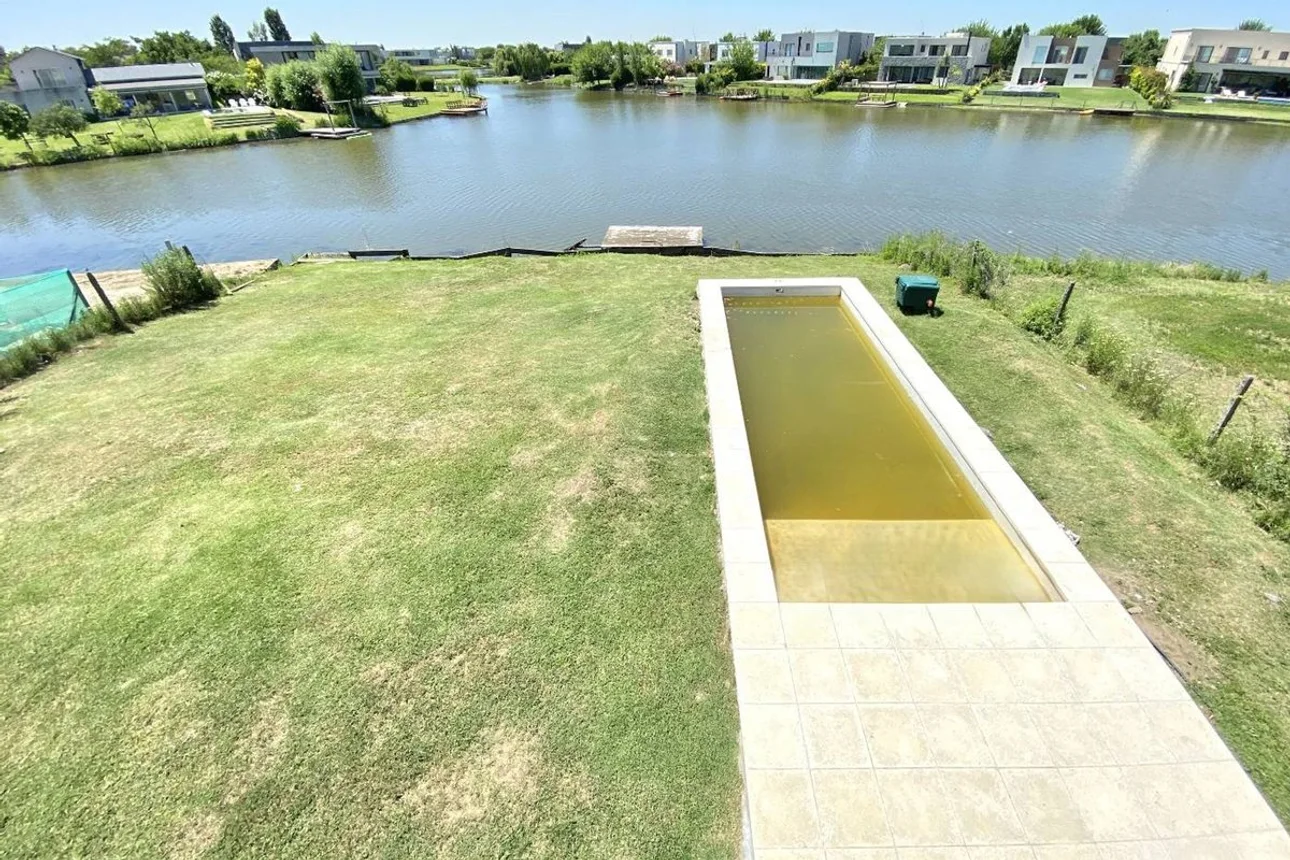 Casa en venta en Belén de Escobar