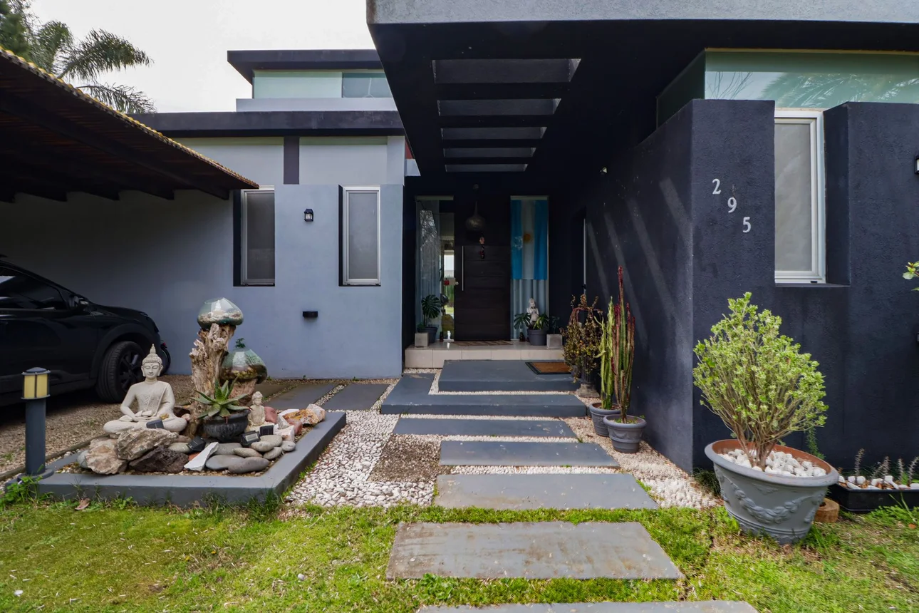 Casa en venta en Pilar, foto 2