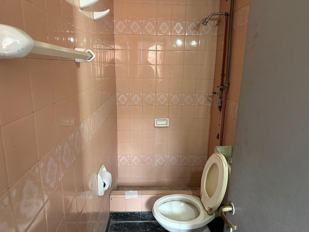CASA VENTA A REFACCIONAR + DPTO EN MACROCENTRO - foto 10