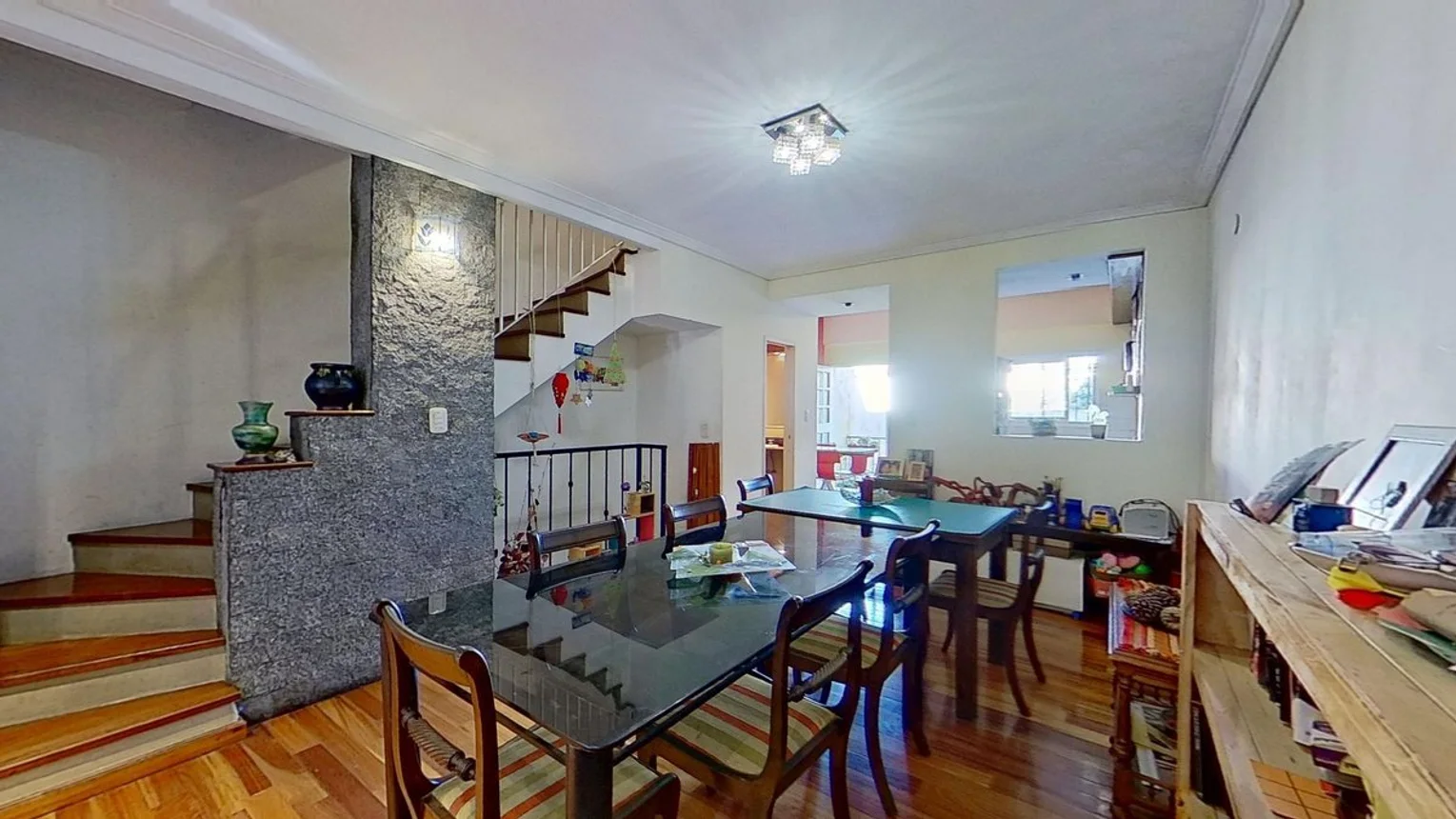 Casa dúplex de 5 ambientes en venta en Villa Pueyrredón, Cochrane 2300, foto 2