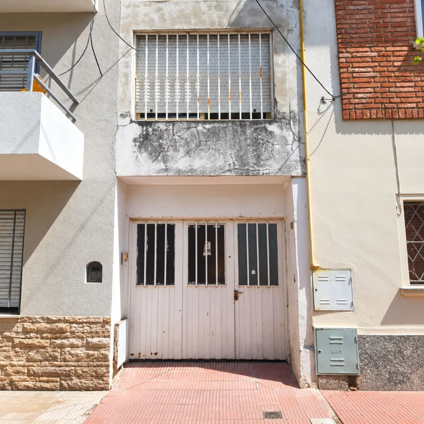 Casa de 3 ambientes en venta en Córdoba, Mendoza 1500