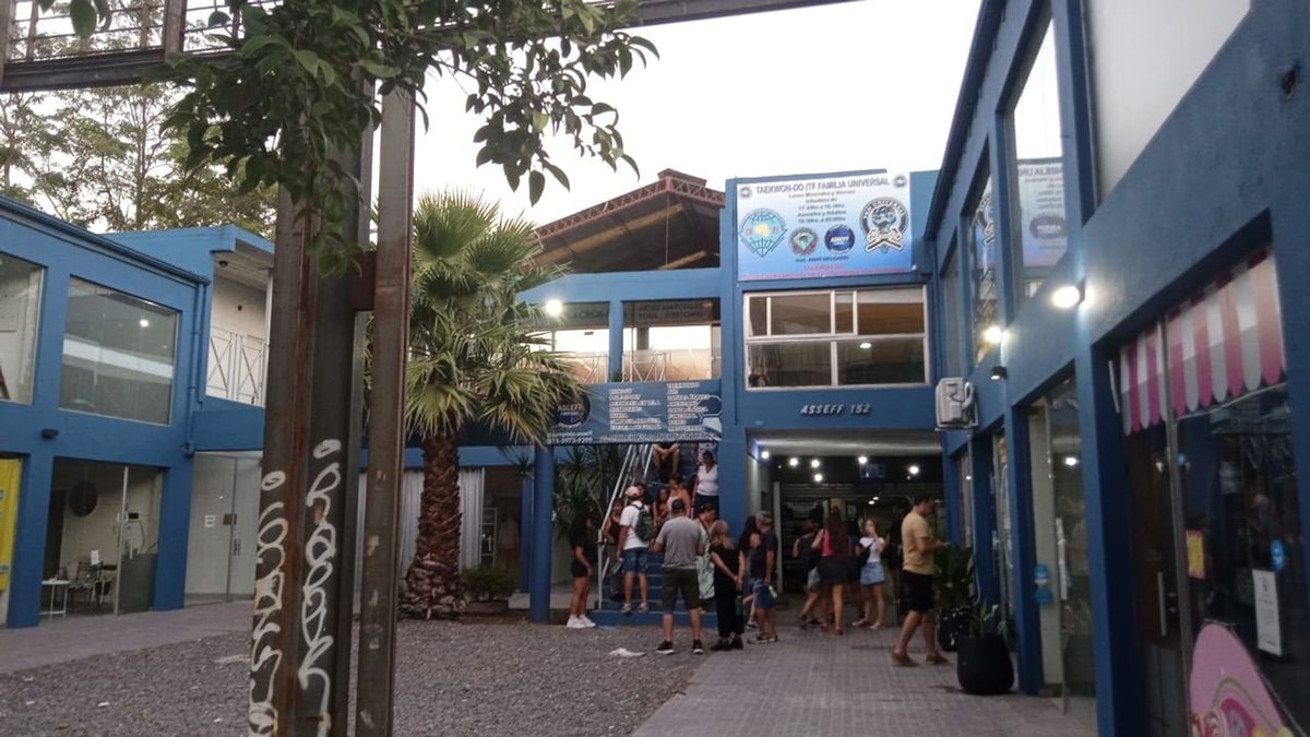 Local en alquiler en Moreno