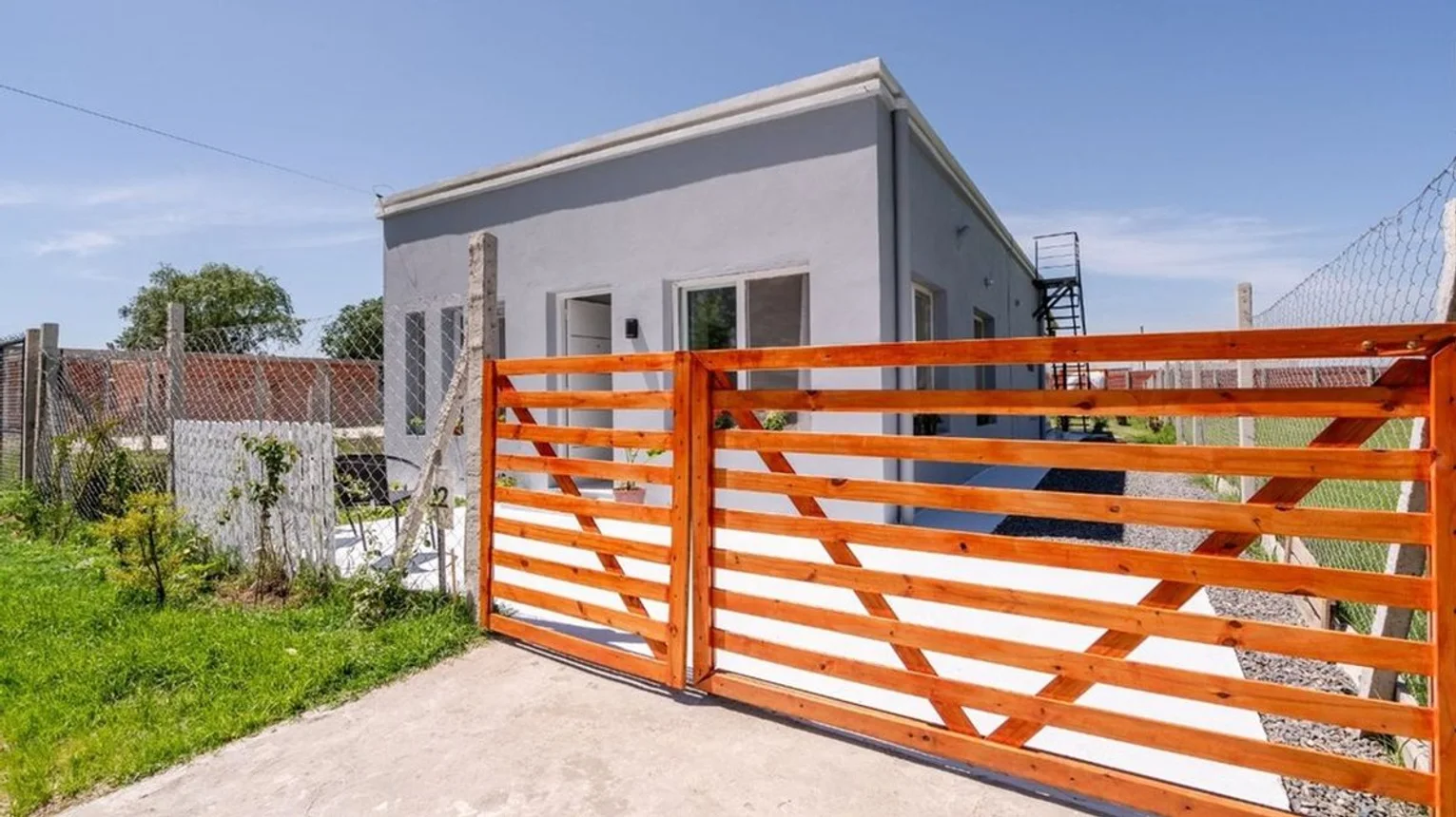 Casa en venta en Pilar, foto 2