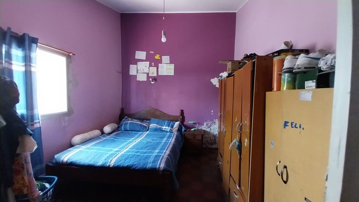 CASA 3 DORM VENTA B° FERROVIARIO A RECICLAR - foto 8