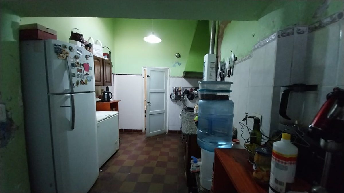 CASA 3 DORM VENTA B° FERROVIARIO A RECICLAR - foto 5