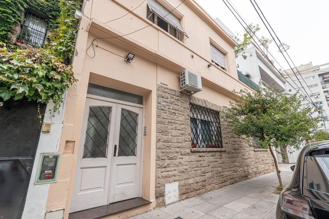 VENTA PH 4 AMBIENTES c/ 2 patios y terraza - NUÑEZ